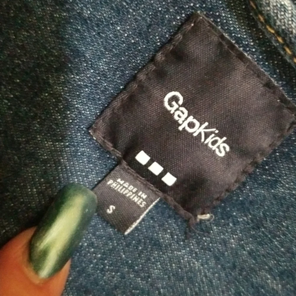 Gap‎ kids jean jacket small